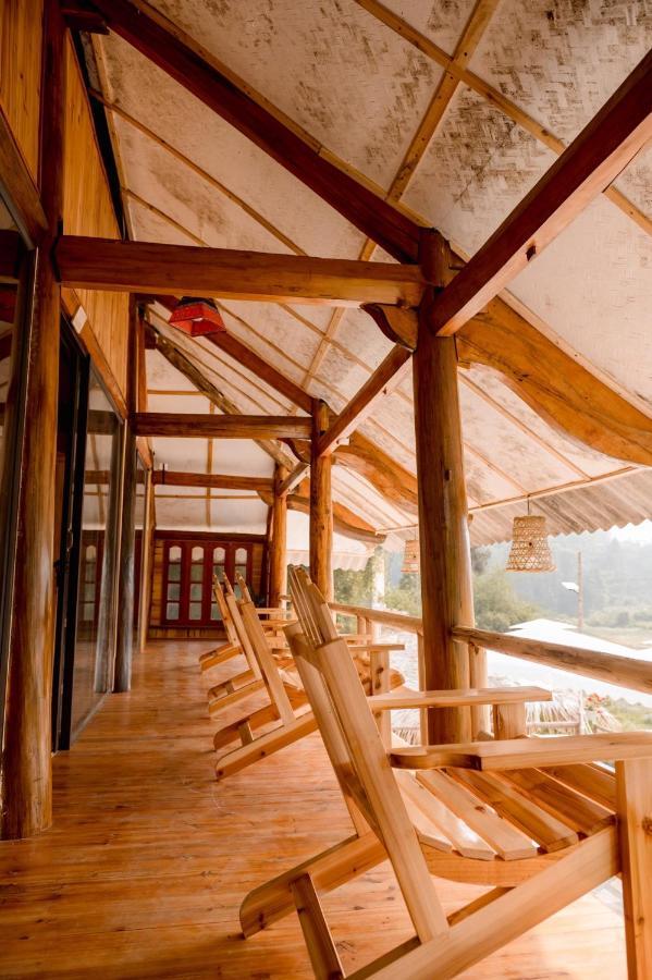 Le Chalet Homestay Bac Ha  Eksteriør billede